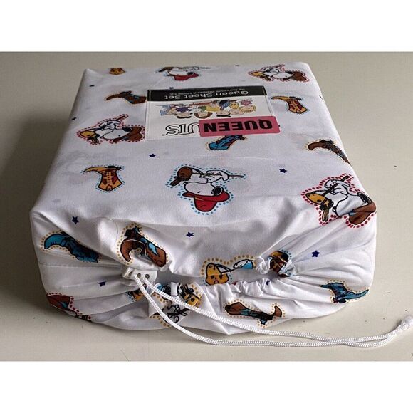 4 Pc PEANUTS Snoopy Cowboy QUEEN Sheet Set By Berkshire Super Soft White NEW - Picture 11 of 12